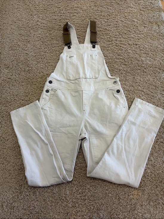 REI Denim - EUC REI Cooperative Trailsmith Cream Utility Painters Overalls, Womens 6